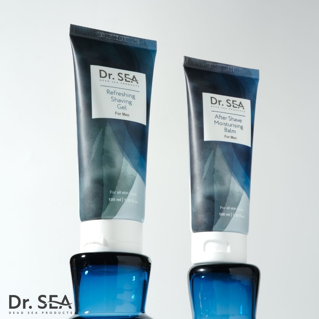 Deux tubes de baume après-rasage et gel à raser rafraîchissant. Inscription : Dr. Sea.
