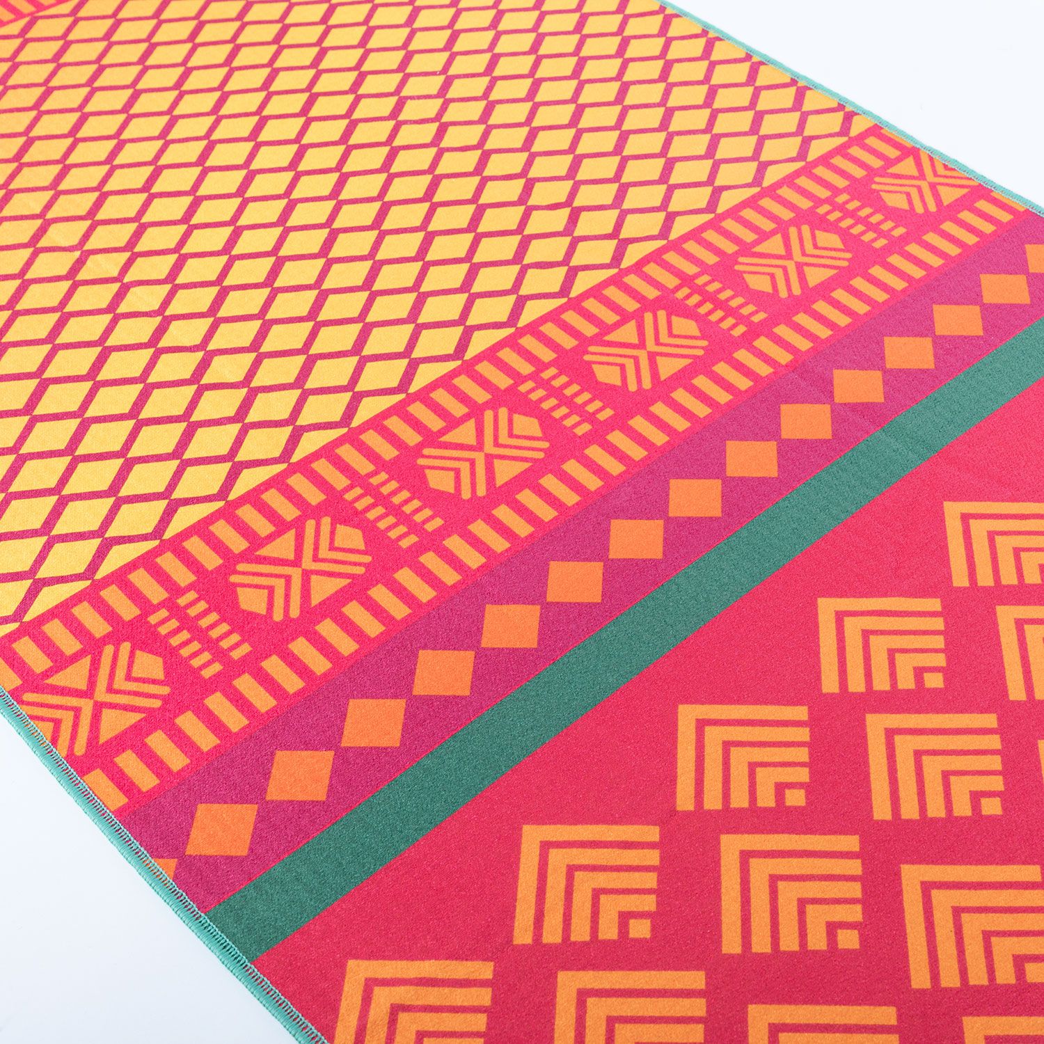 bodhi GRIP² Yoga Towel Art Collection, Safari Sari, rouge-jaune