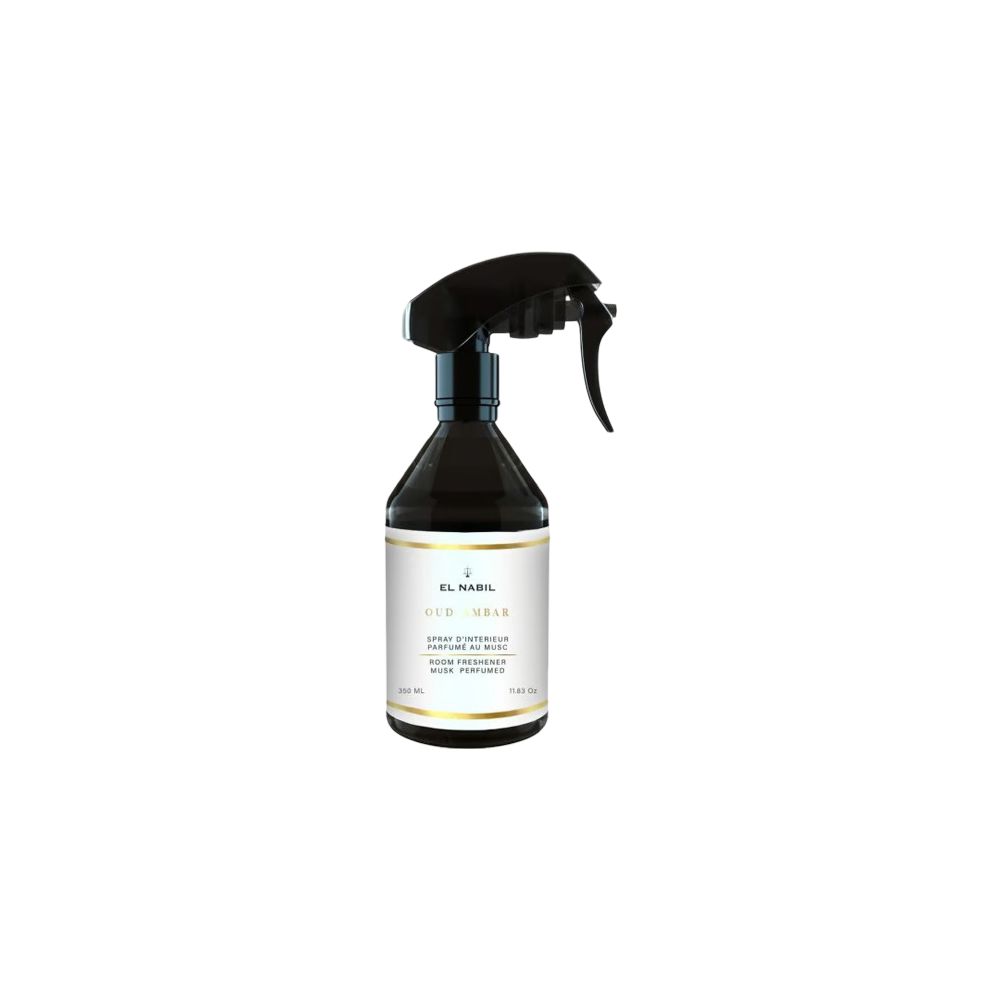 Flacon pulvérisateur noir avec étiquette blanche et détails dorés. Texte: EL NABIL, Oud Amber, parfum d'intérieur.
