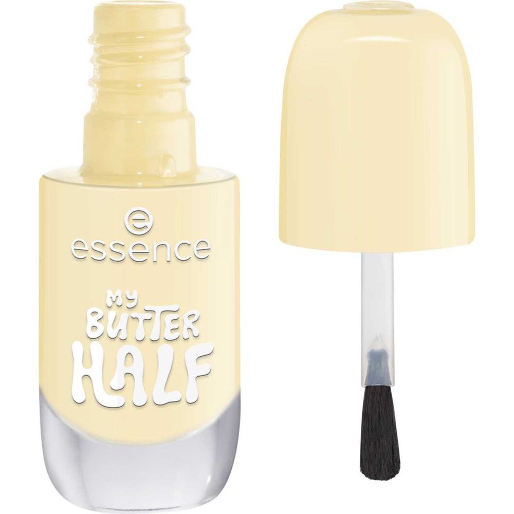 Open nagellakfles, lichtgeel. Borstel zichtbaar. Opschrift: essence, My Butter Half.