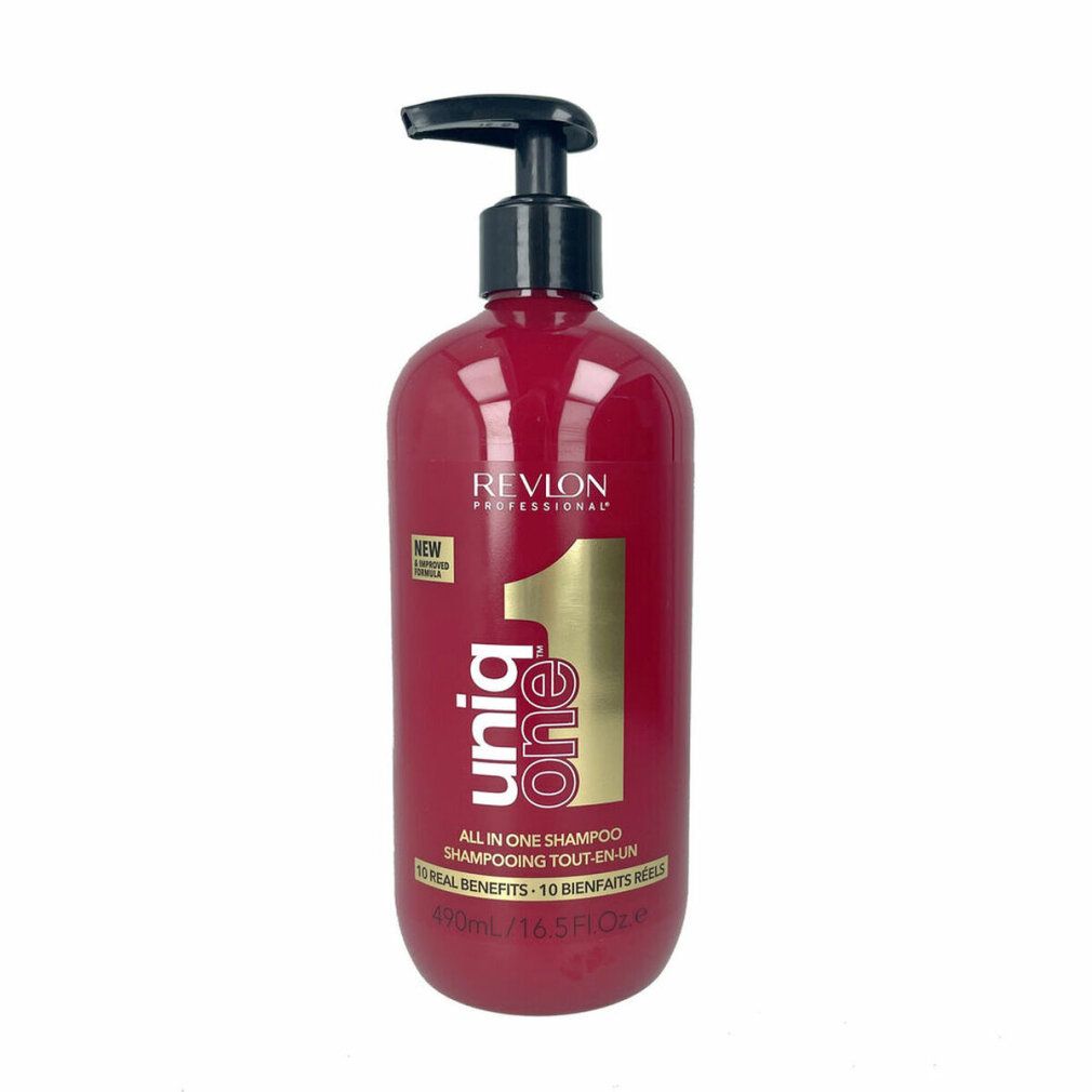 Rode shampoo fles met zwarte pomp. Opschrift: Revlon Professional Uniq One. 10 voordelen. 490ml/16.5 fl.oz.