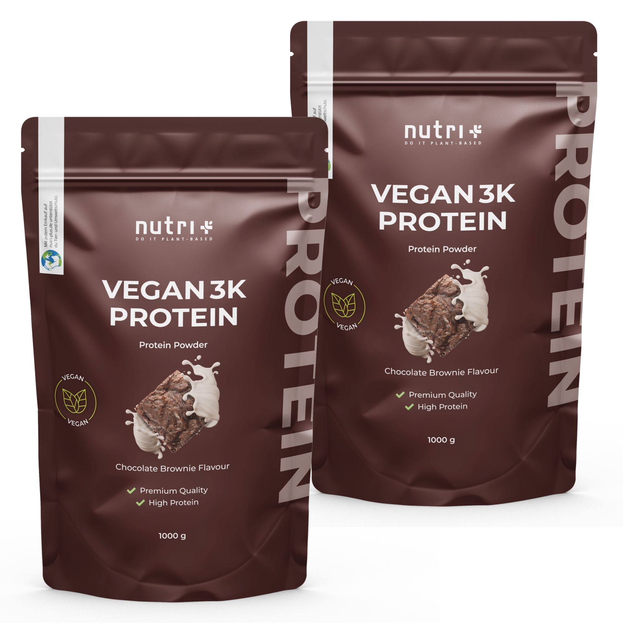 Twee zakken Vegan 3k Protein. Opschrift: Vegan 3k Protein, chocolade brownie smaak, premium kwaliteit, hoog eiwitgehalte. Merk: nutri+.