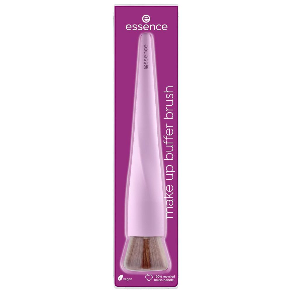 Make-up kwast in verpakking. Roze handvat, bruine haren. Merk: Essence. Tekst: make up buffer brush.