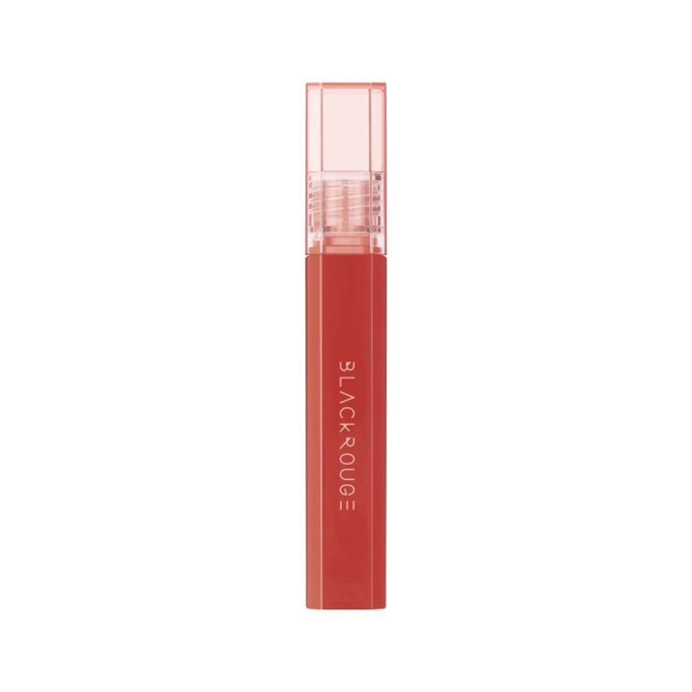 Lipgloss tube met transparante dop. Op de tube staat "BLACK ROUGE".