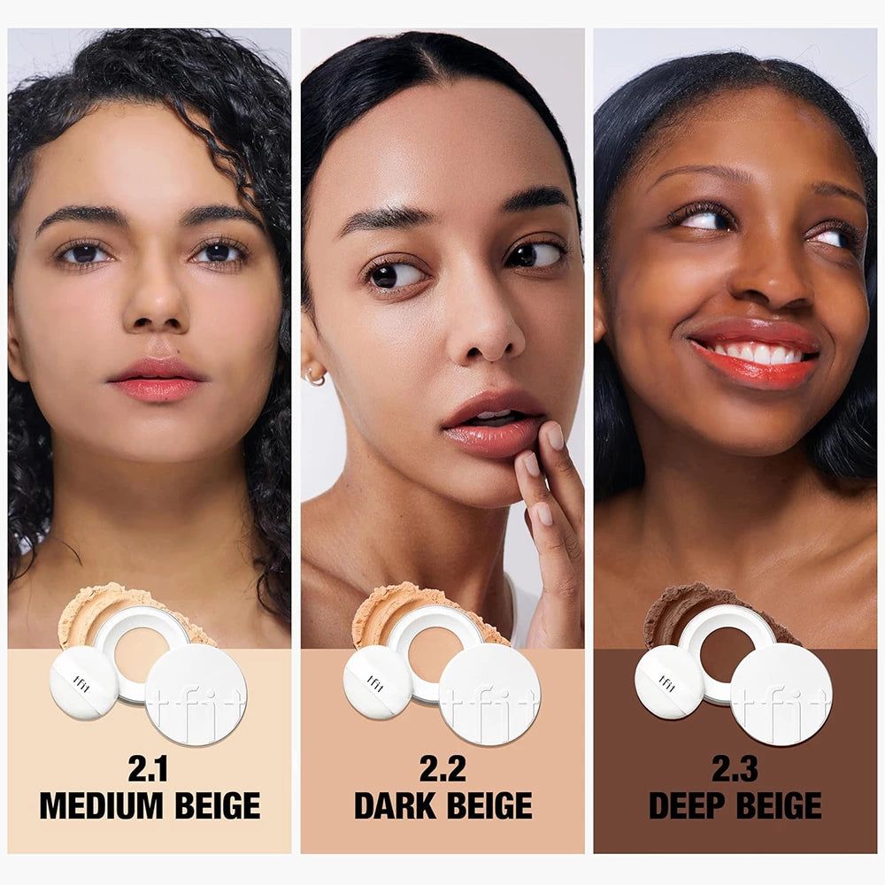 Trois femmes avec différents tons de peau. À côté, poudre dans les teintes 2.1 Beige moyen, 2.2 Beige foncé et 2.3 Beige profond. Emballage de poudre.