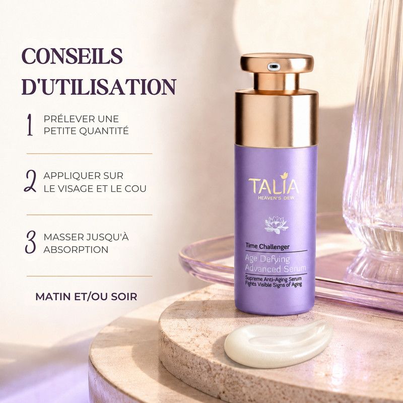 Un flacon de sérum violet avec bouchon doré. Le texte indique 'Une texture soyeuse et enveloppante'.