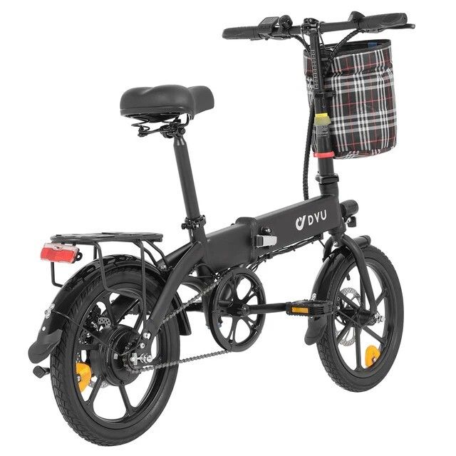 Vélo électrique noir avec panier. Marque DYU visible. Roues de 16 pouces, porte-bagages, selle, guidon, pédales et freins à disque.