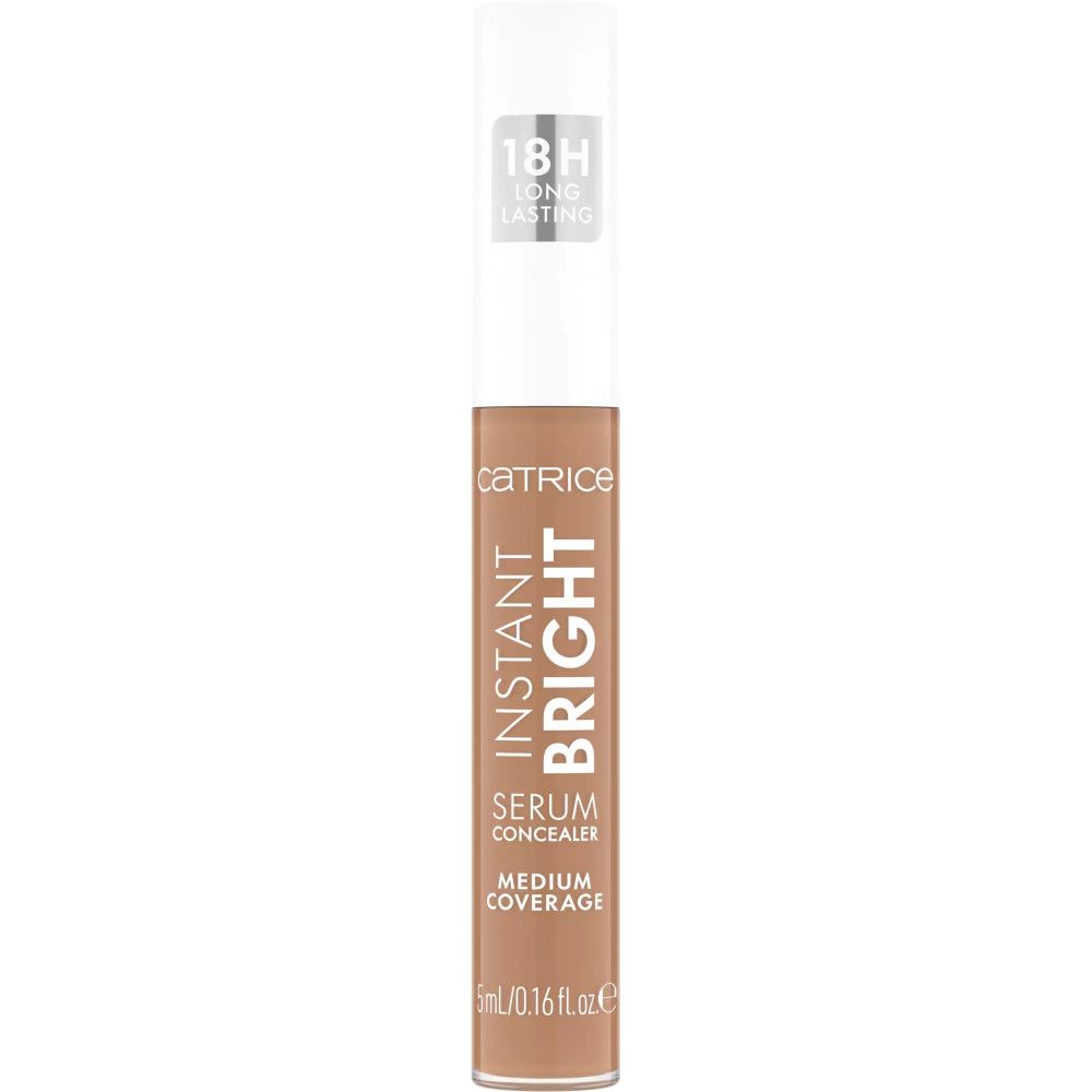 Tube de correcteur avec inscription : INSTANT BRIGHT, SERUM CONCEALER, MEDIUM COVERAGE. 18H LONG LASTING.