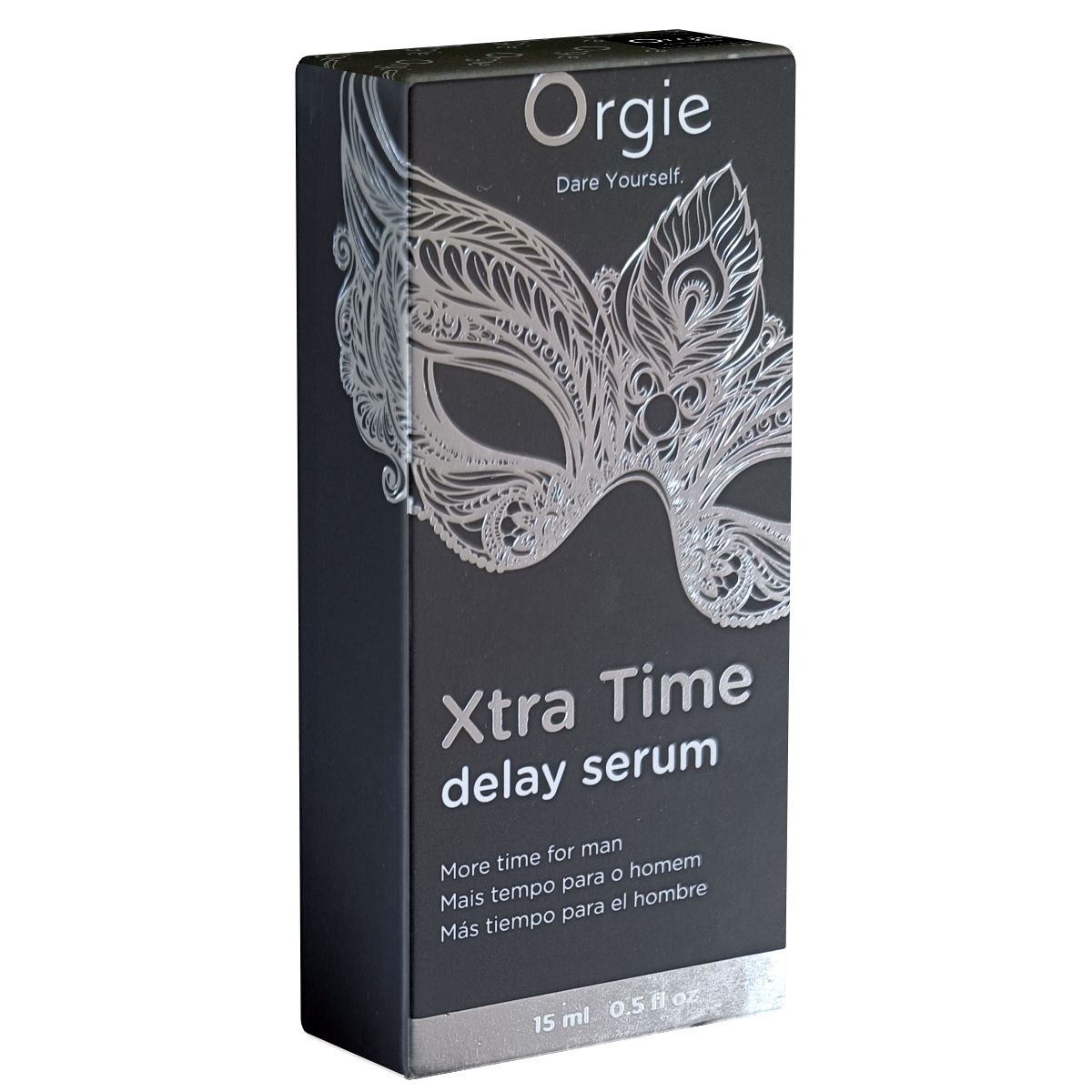 Zwarte verpakking met productnaam en maskerontwerp. Tekst: Xtra Time Delay Serum. 15 ml.
