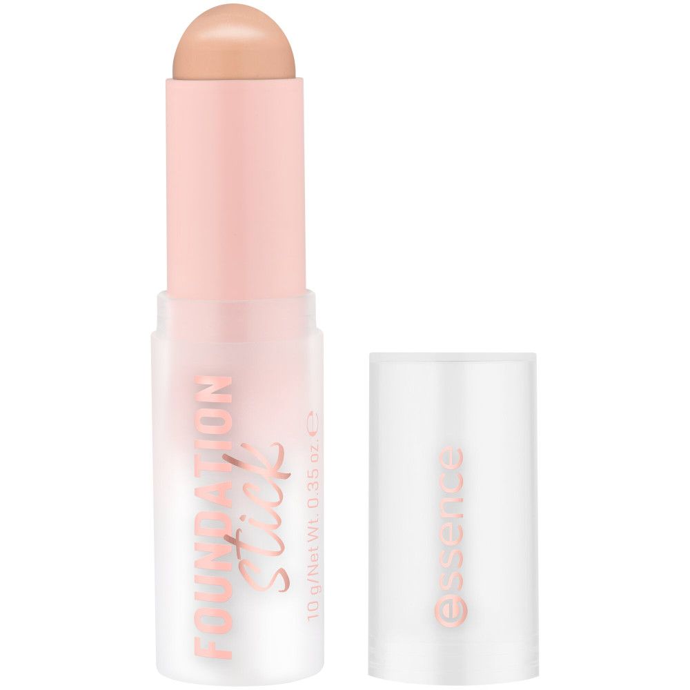 Stick de fond de teint Essence. Produit avec couvercle ouvert. Nom du produit et logo de la marque visibles.