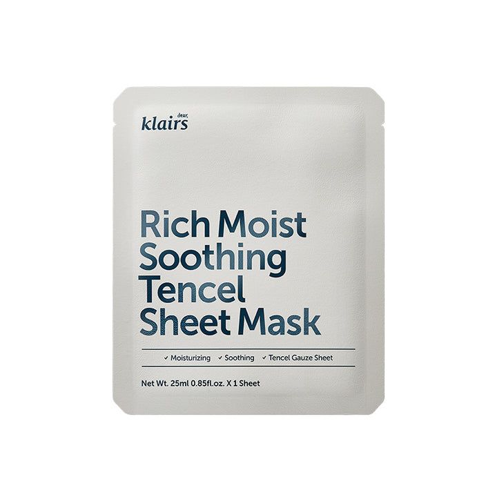Witte verpakking met blauwe tekst: Rich Moist Soothing Tencel Sheet Mask. Merk: Dear Klairs. 1 stuk.