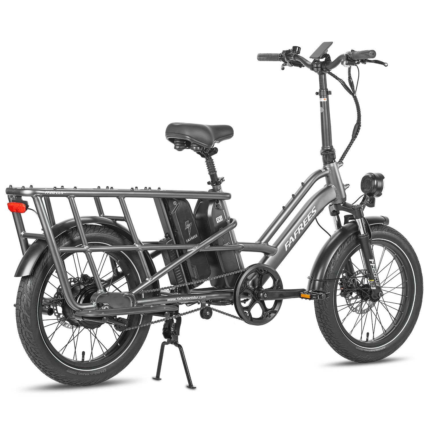 Vélo électrique gris avec porte-bagages, deux batteries et béquille. Marque FAFREES.