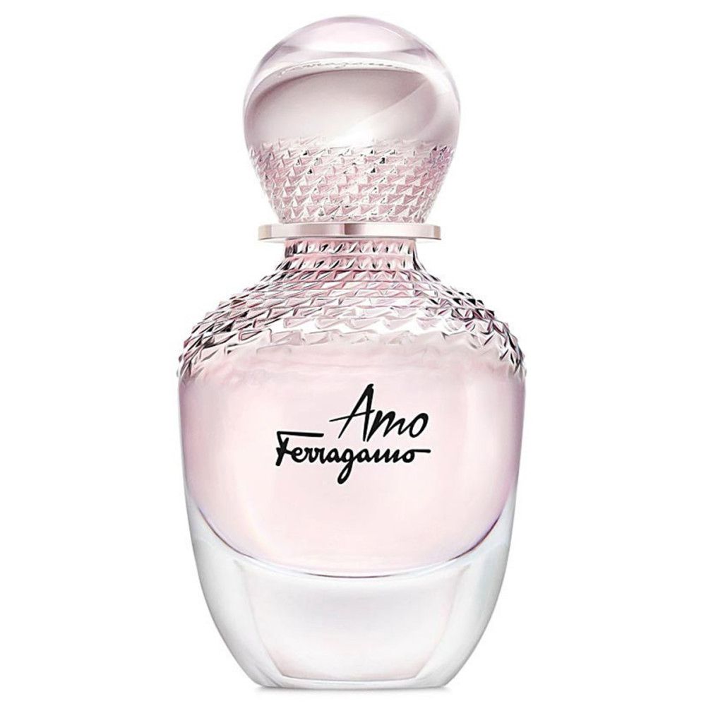 Flacon Salvatore Ferragamo Amo Eau de Parfum avec liquide parfumé rose et col texturé.