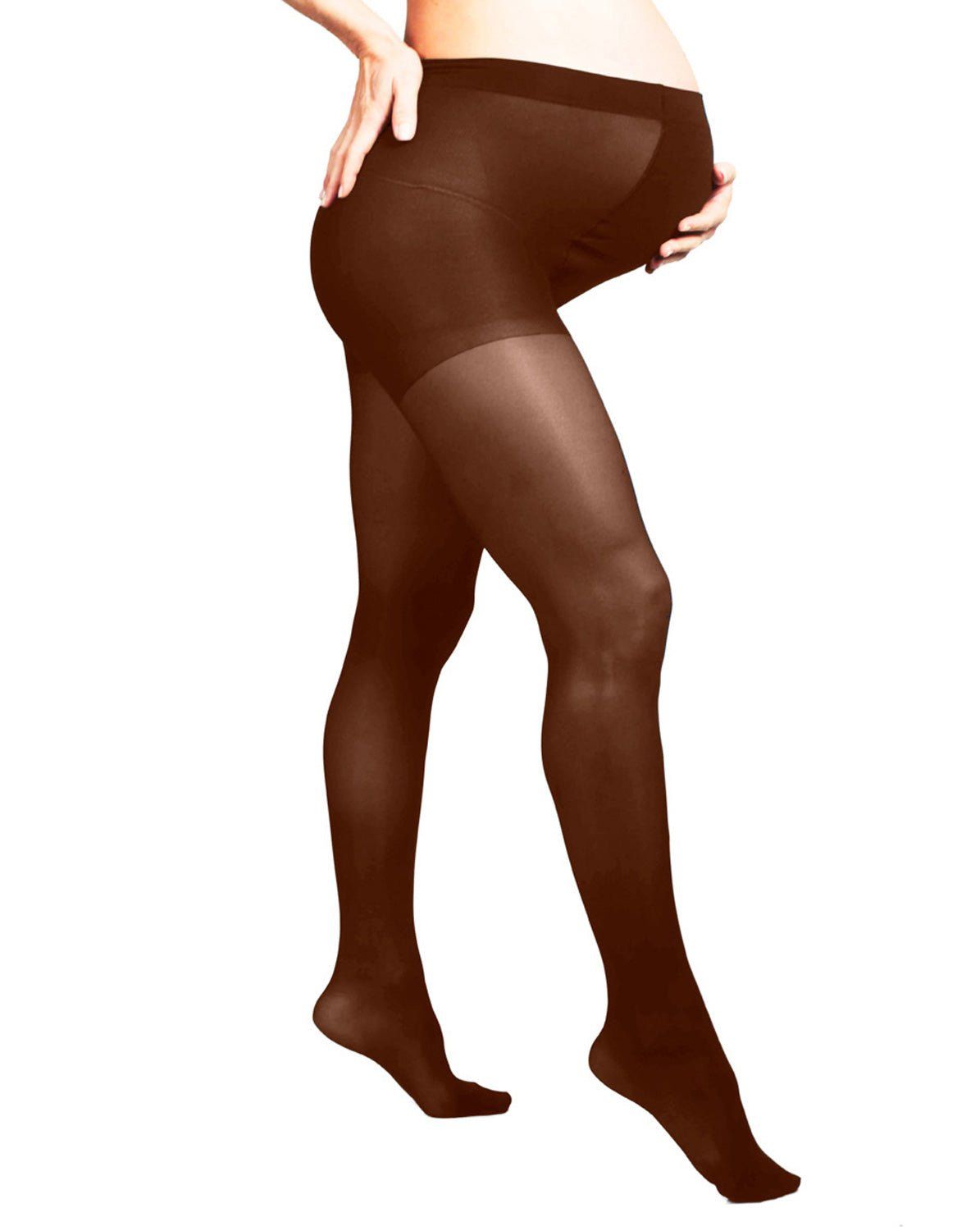 Collant de grossesse marron, 40 deniers, porté. Vue latérale d'une personne, mains sur le ventre.