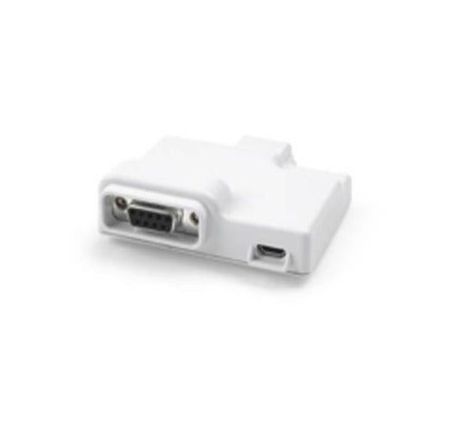 Module blanc avec un port USB-C et un connecteur D-Sub à 9 broches.