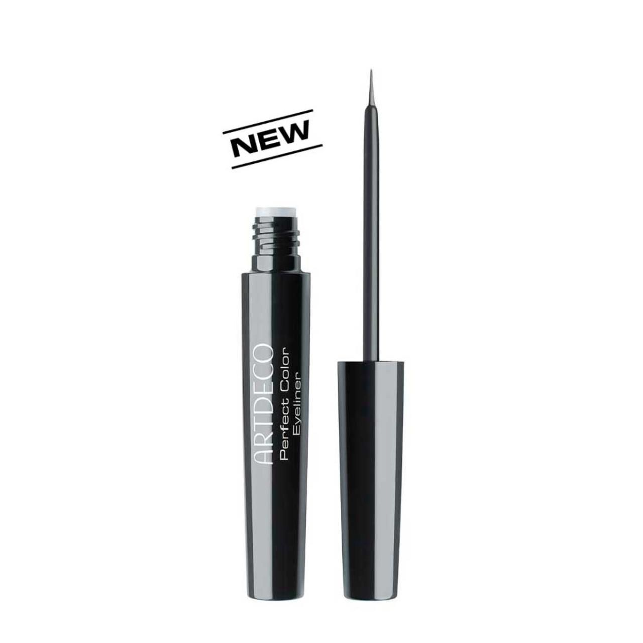 Zwarte eyeliner met open dop en applicator. Opschrift: ARTDECO Perfect Color Eyeliner. Tekst 'NEW'.