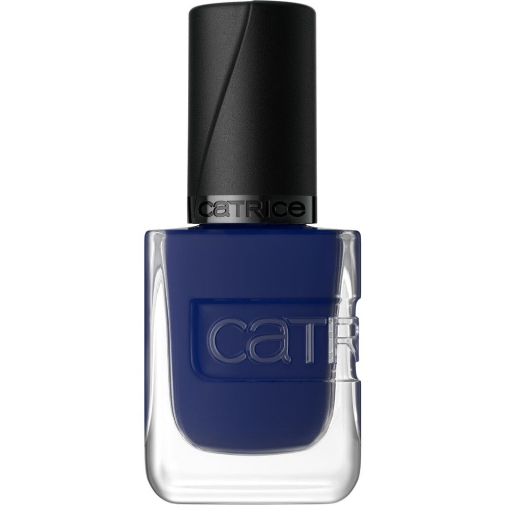 Donkerblauwe nagellakfles met zwarte dop en zichtbare merknaam "CATRICE".