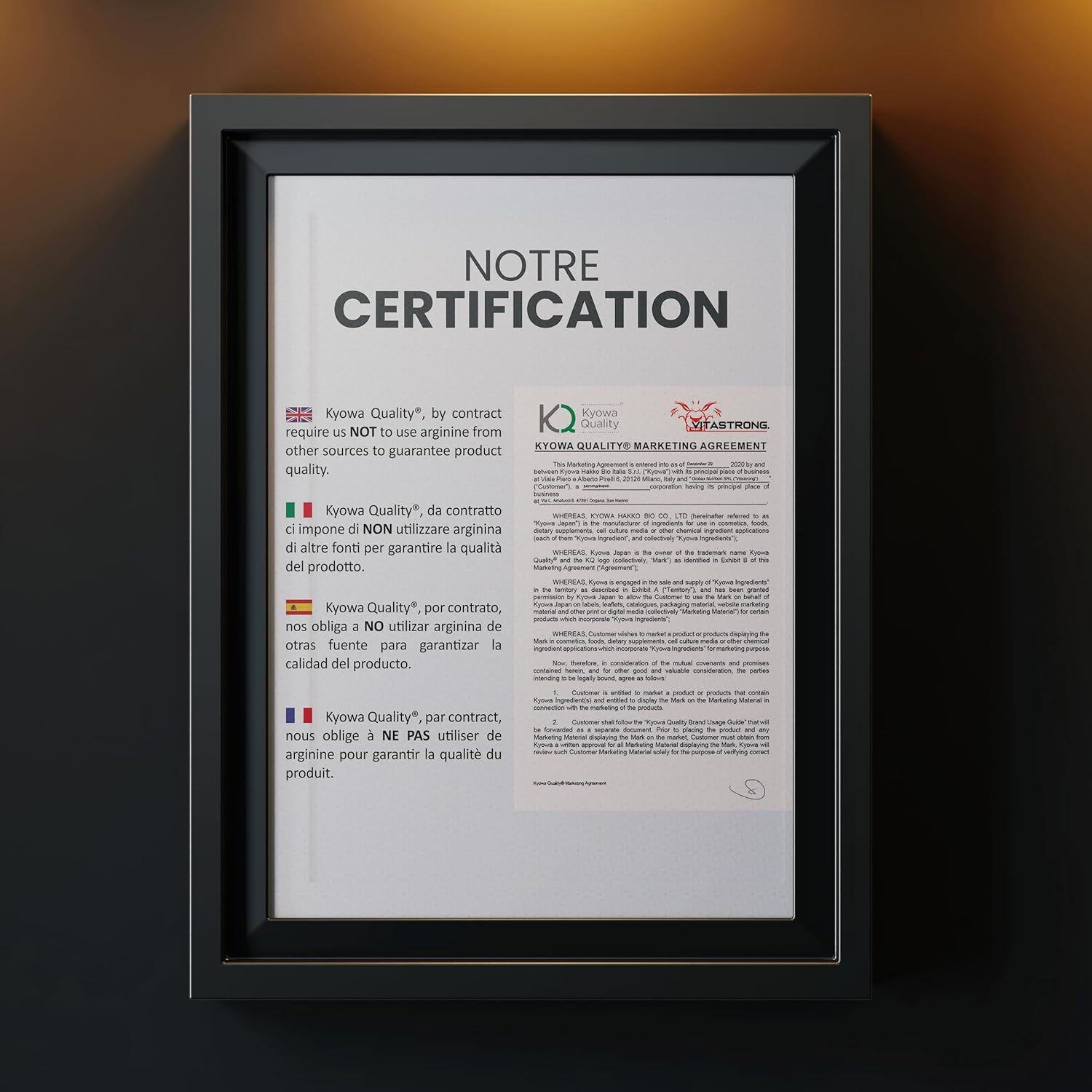 Zwarte fles Vitastrong L-Arginine. Tekst: Perfect voor atleten en fitnessliefhebbers.