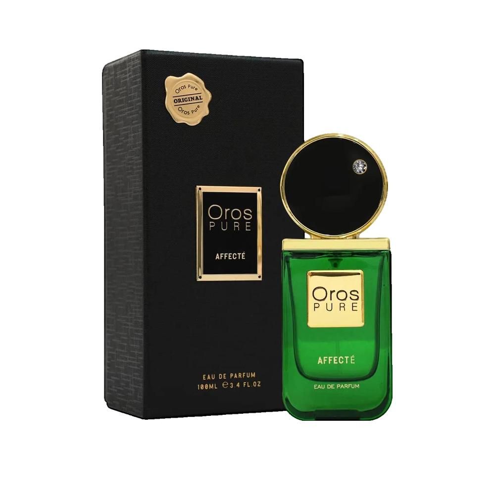 Flacon de parfum vert avec bouchon noir et emballage noir. Accents dorés et inscription Oros Pure Affecté.