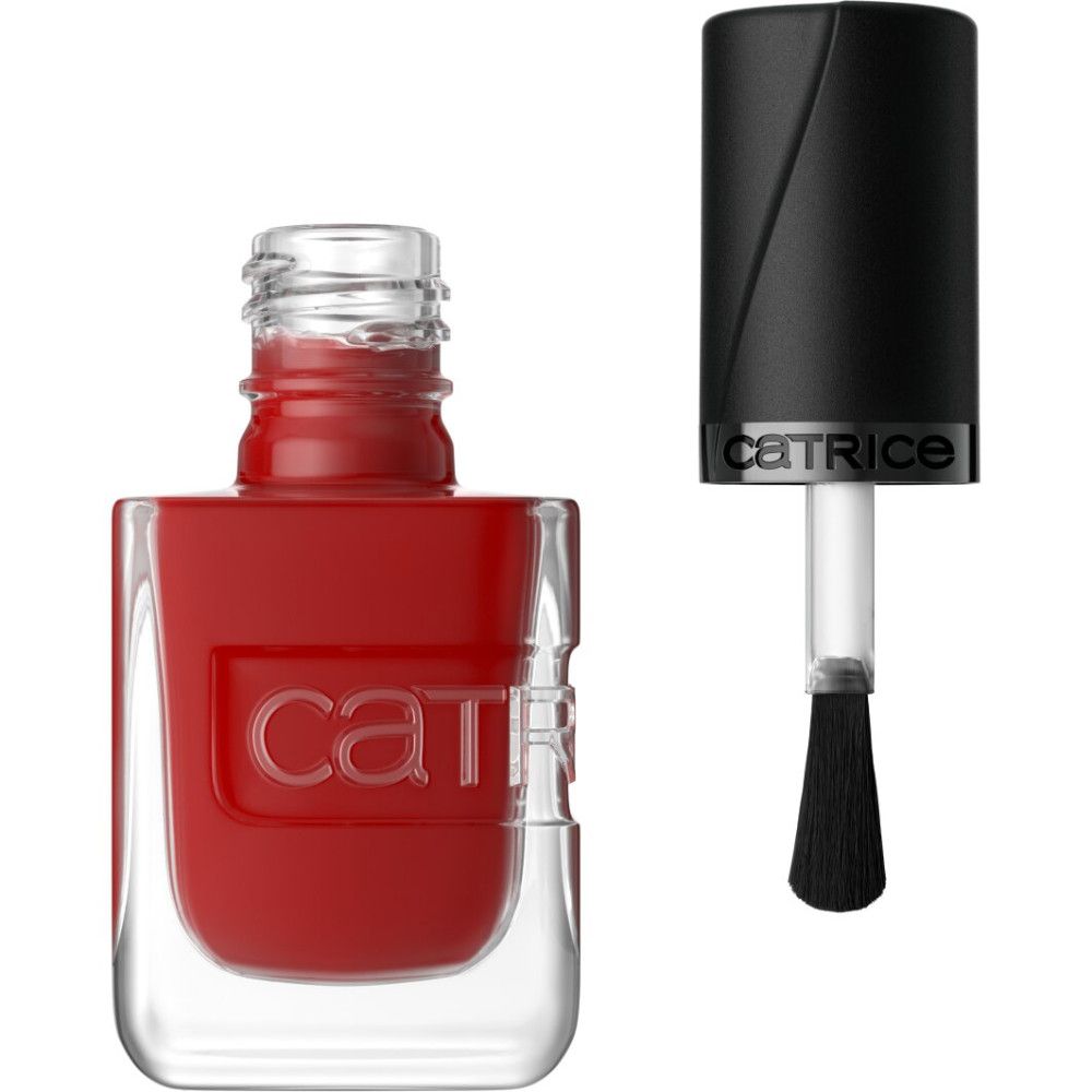 Vernis à ongles rouge dans un flacon transparent avec capuchon noir et applicateur. "catrice" en relief.
