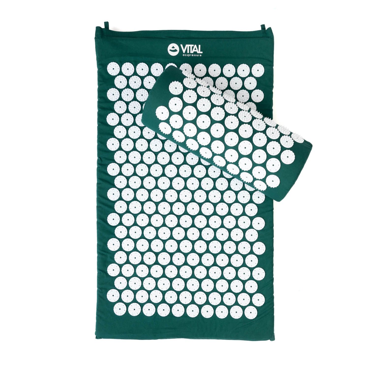 Tapis et coussin d'acupression verts. Picots blancs sur surface verte. Logo VITAL.
