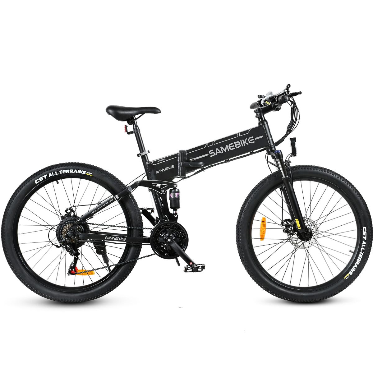 Vélo électrique noir plié. Roues, selle, guidon et batterie visibles. Marque SAMEBIKE.