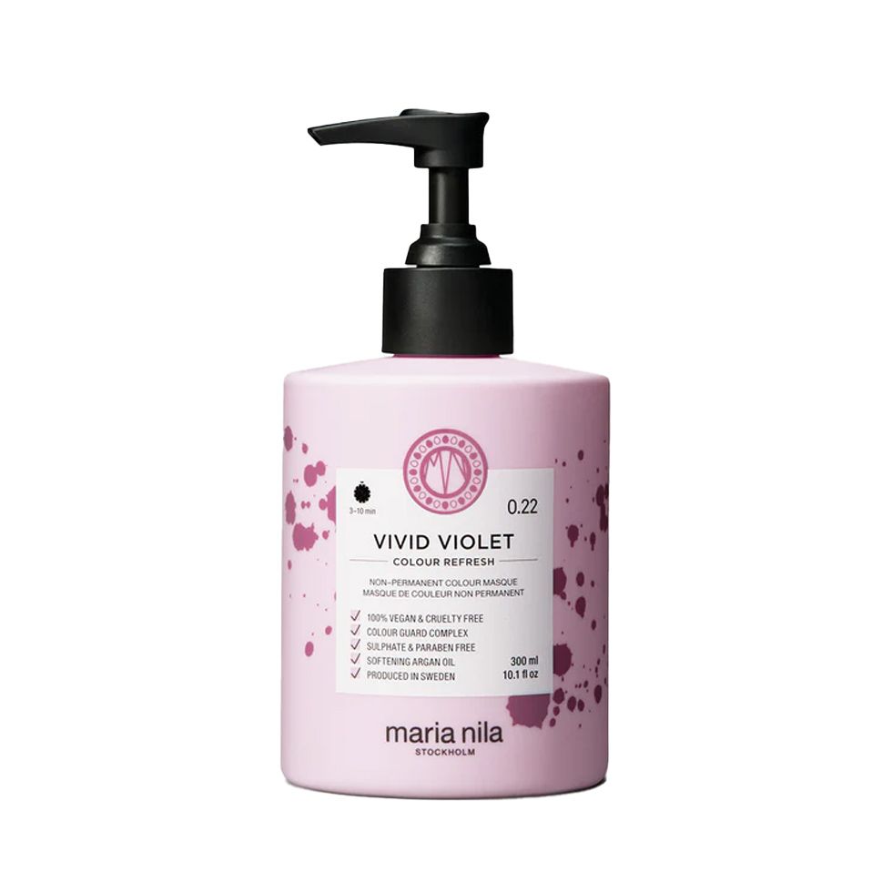 Maria Nila Vivid Violet Colour Refresh haarbehandeling in een lichtroze pompfles.