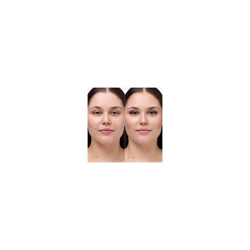 Comparaison avant/après: visage d'une femme sans et avec touffes de cils Catrice. Les deux images montrent la femme de face.