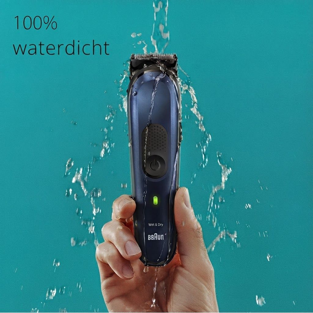 Donkerblauwe Braun scheerapparaat met zilveren scheerkop, onder water. "100% waterdicht" linksboven.
