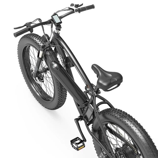E-bike van bovenaf, zwarte kleur. Merk GOGOBEST op het frame. Brede banden, zadel en pedalen.