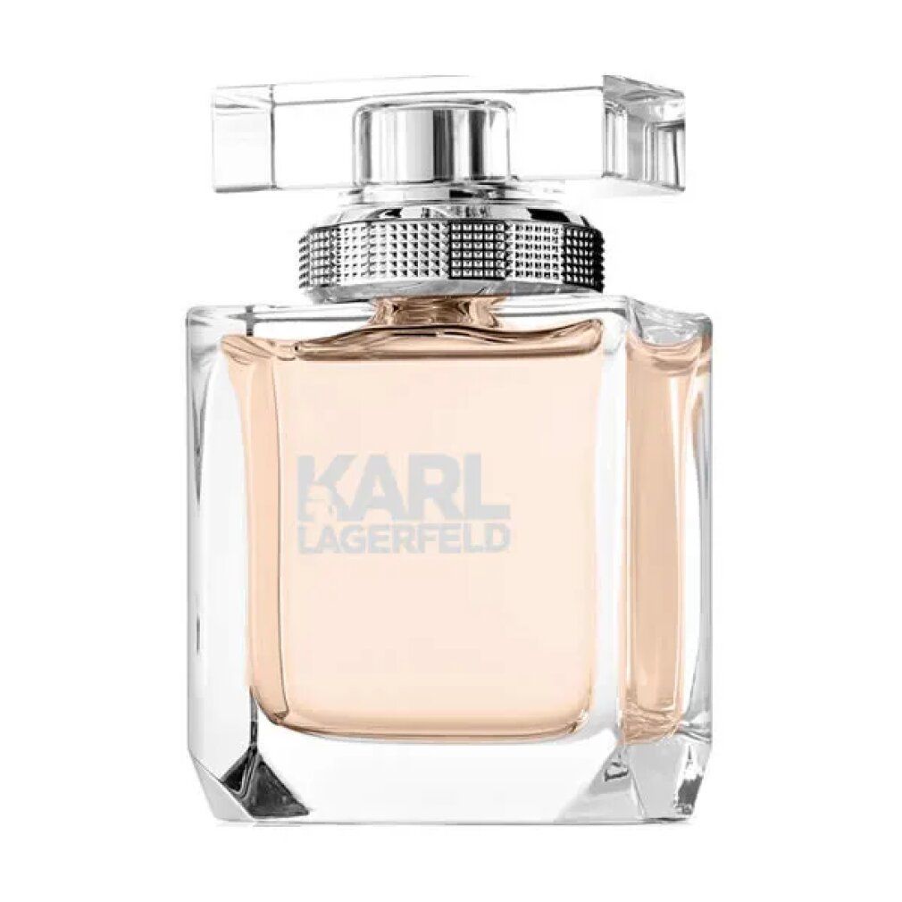 Flacon de parfum, carré, transparent, avec bouchon argenté. Logo sur le flacon. Contenu rose. Sur fond blanc.