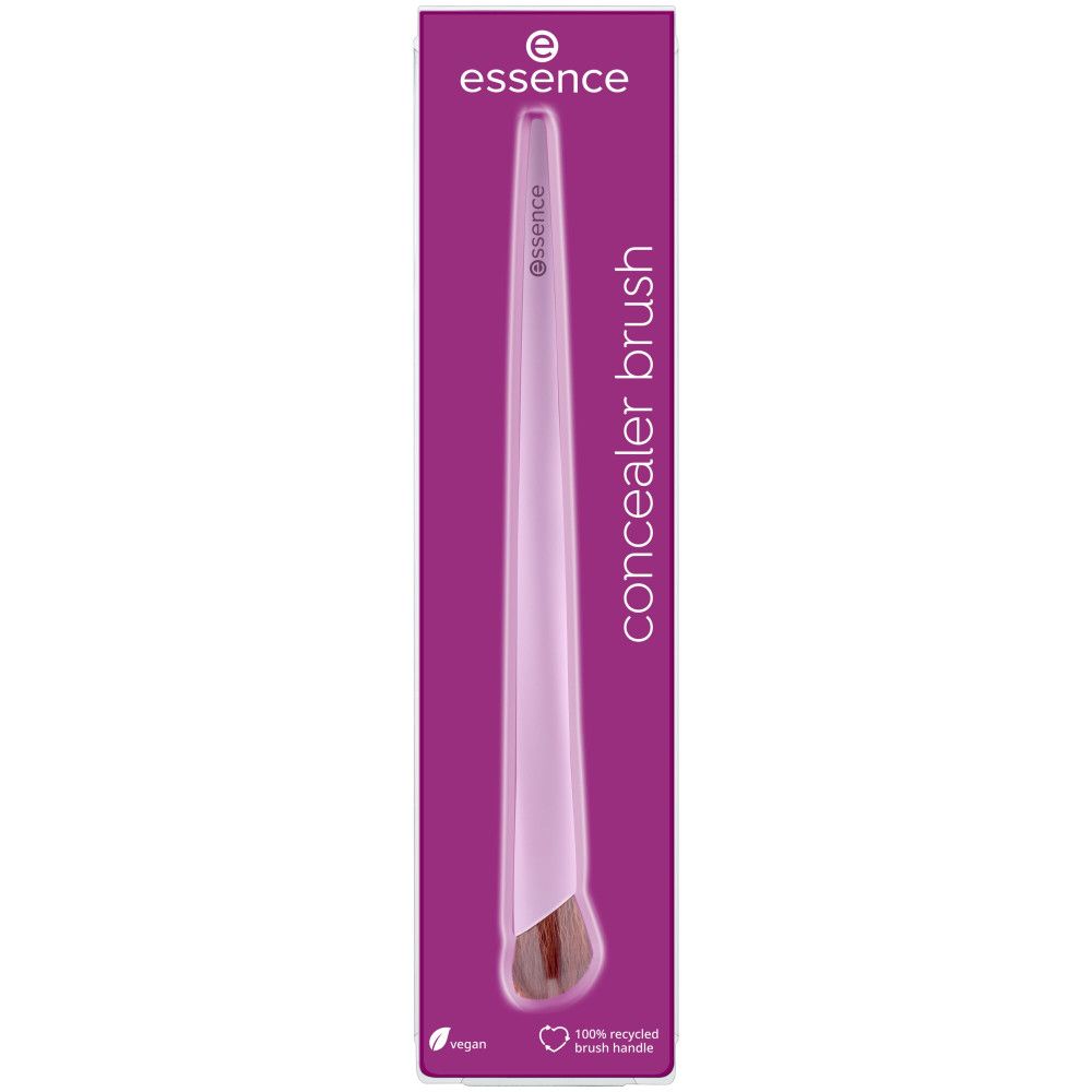 Pinceau correcteur dans un emballage violet. Le pinceau a une tête biseautée marron et un manche violet clair. Logo "essence" et texte.
