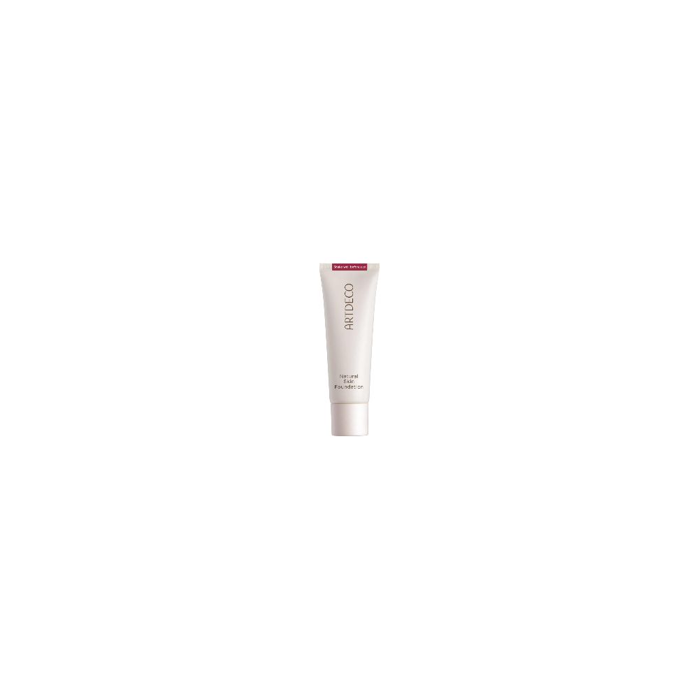 ARTDECO Natural Skin Foundation in een witte tube.