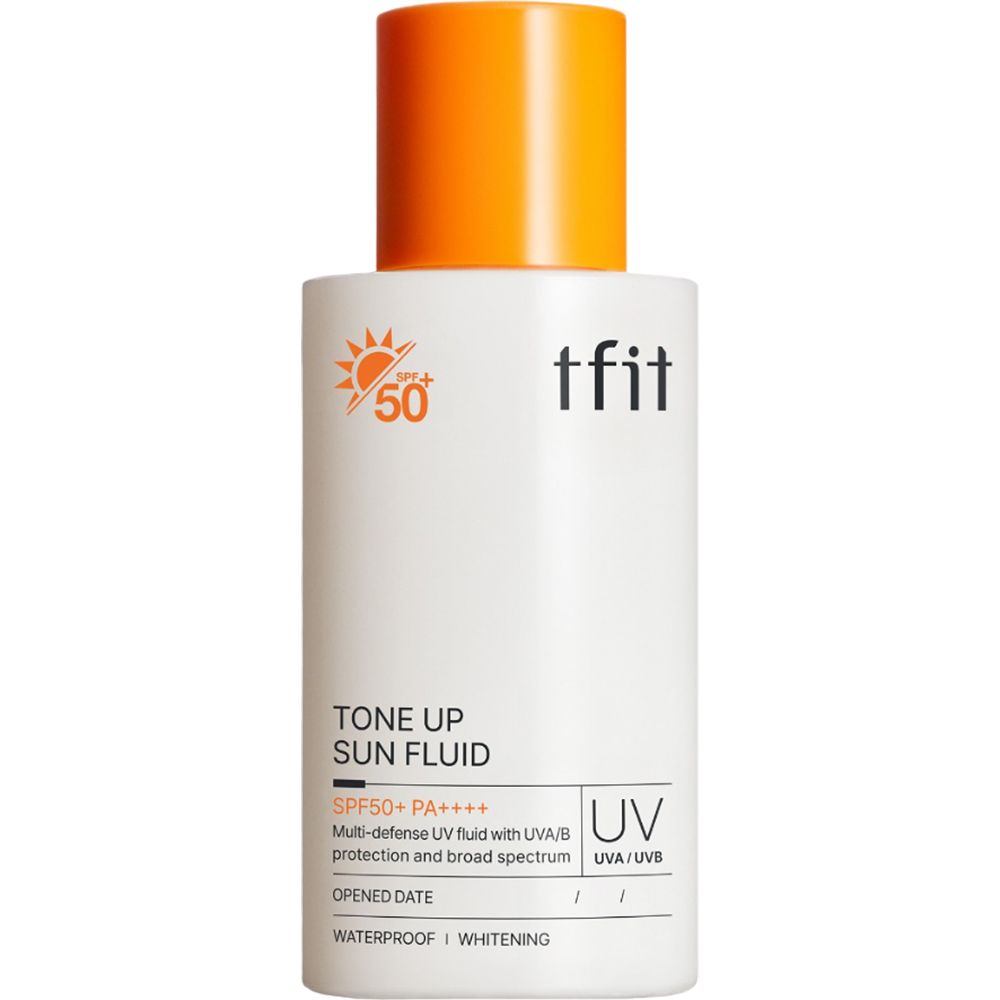 Witte fles met oranje dop. Opschrift: TFIT, Tone Up Sun Fluid, SPF50+ PA++++. UV-beschermingssymbool.