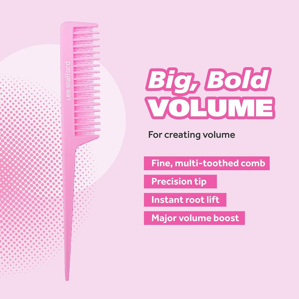 Un peigne rose à dents fines et queue pointue, à côté de texte décrivant la création de volume.