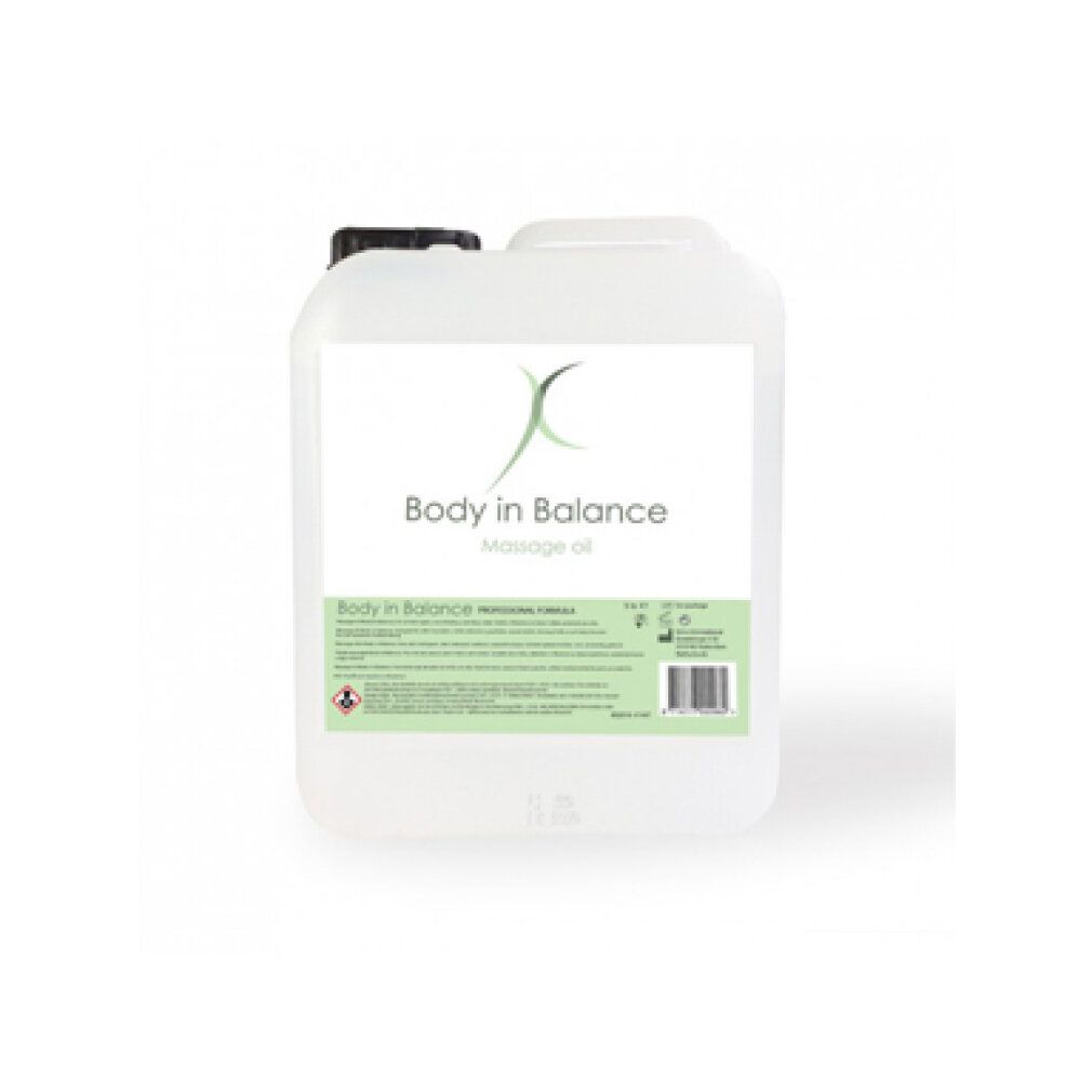 Witte jerrycan met zwarte dop. Etiket met tekst en logo: Body in Balance Massage Oil.