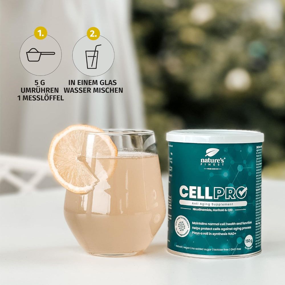 Instructions: mélanger 5g dans l'eau. Verre avec boisson et citron, boîte Nature's Finest Cell PRO. Inscription: CELL PRO, Anti Aging Supplement.