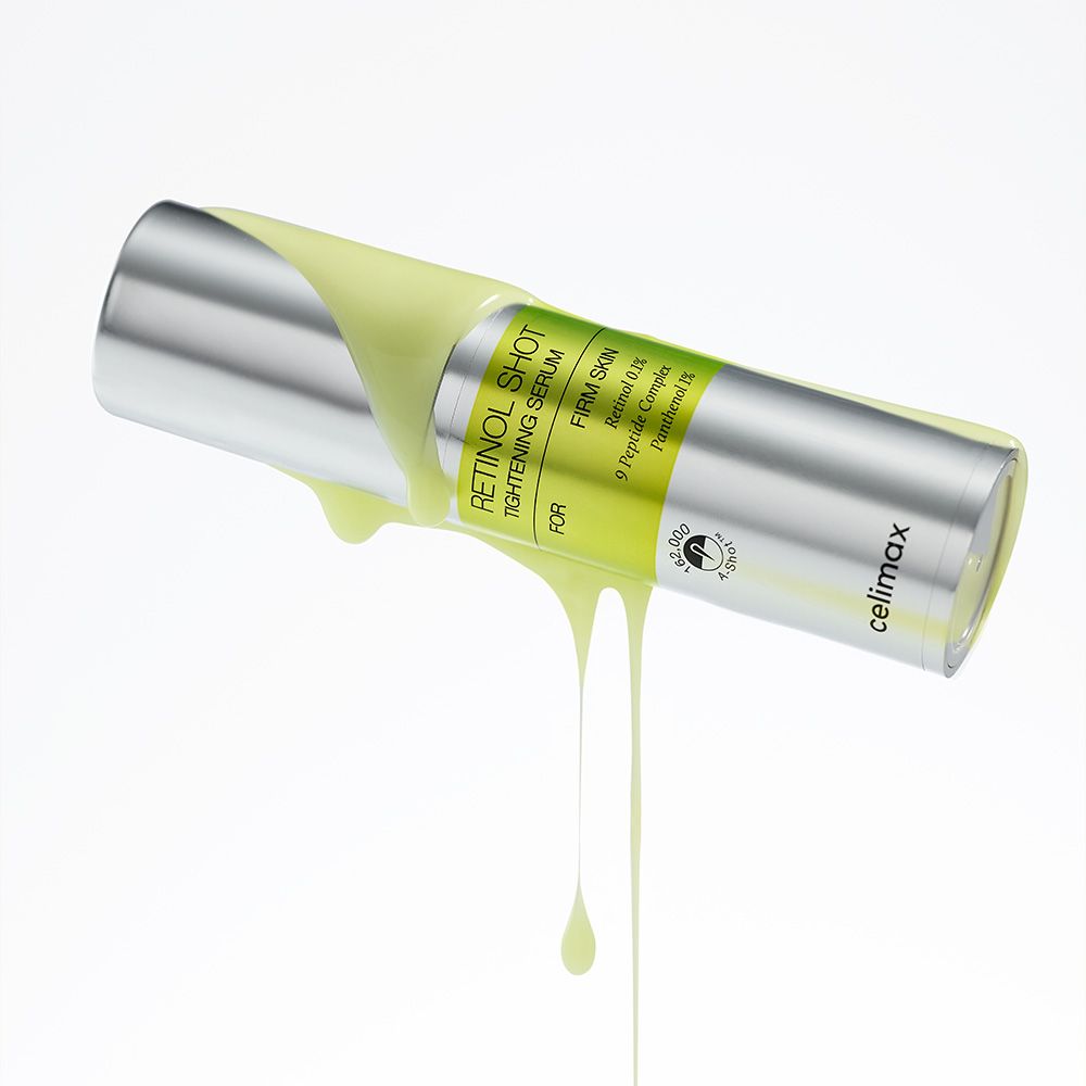 Celimax Retinol Serum fles met druipend serum.