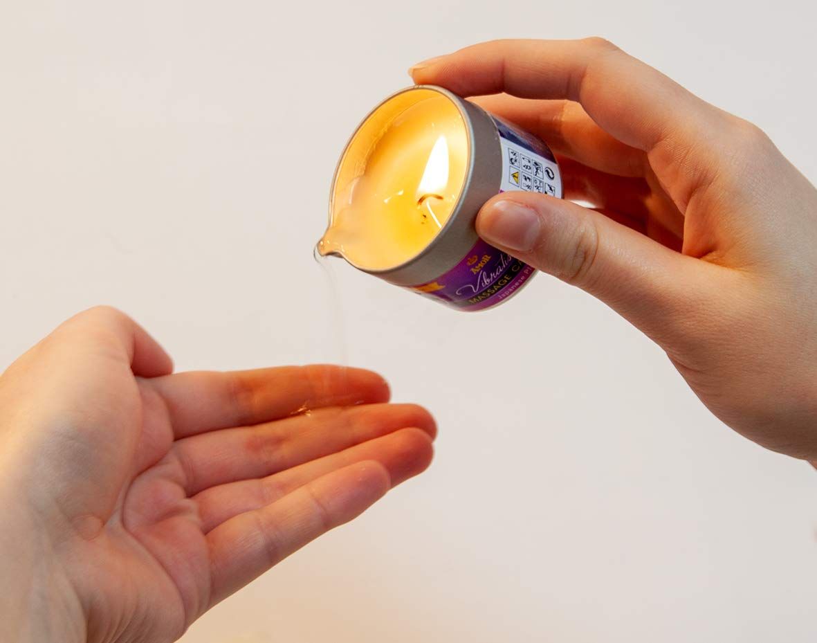 Massagekaars in metalen blik, geur Japanese Plum, 50ml.