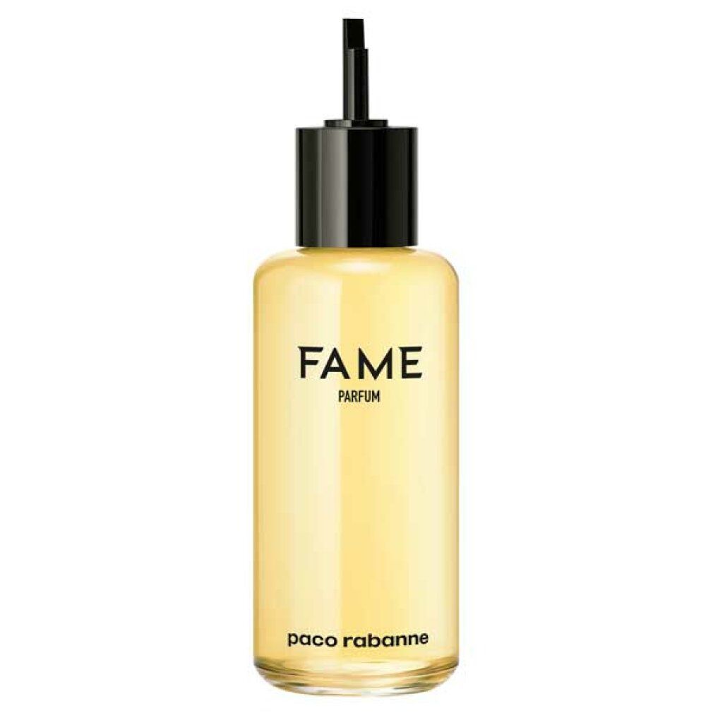 Liquide jaune dans un flacon avec bouchon noir. Inscription "FAME PARFUM" et "paco rabanne".