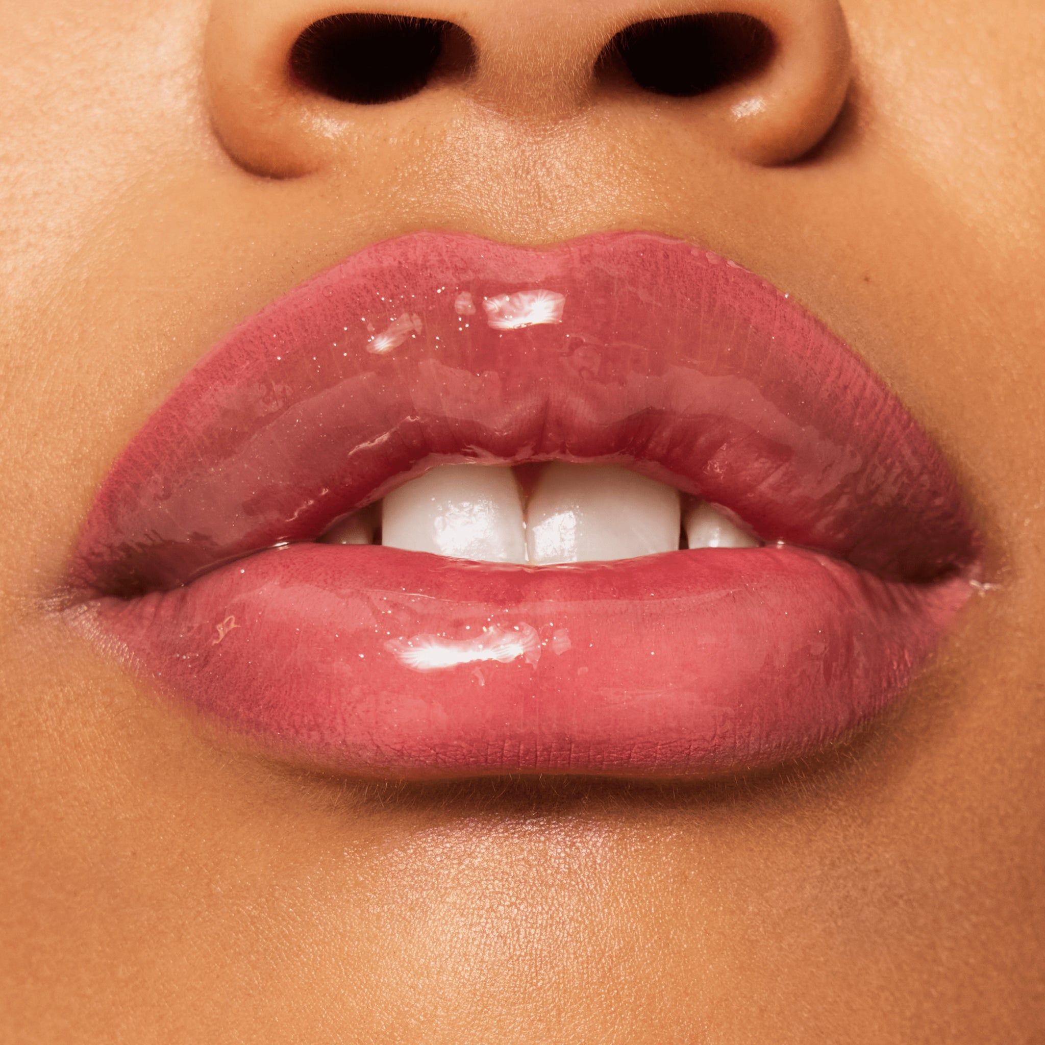 Essence, JUICY BOMB shiny lipgloss set 02