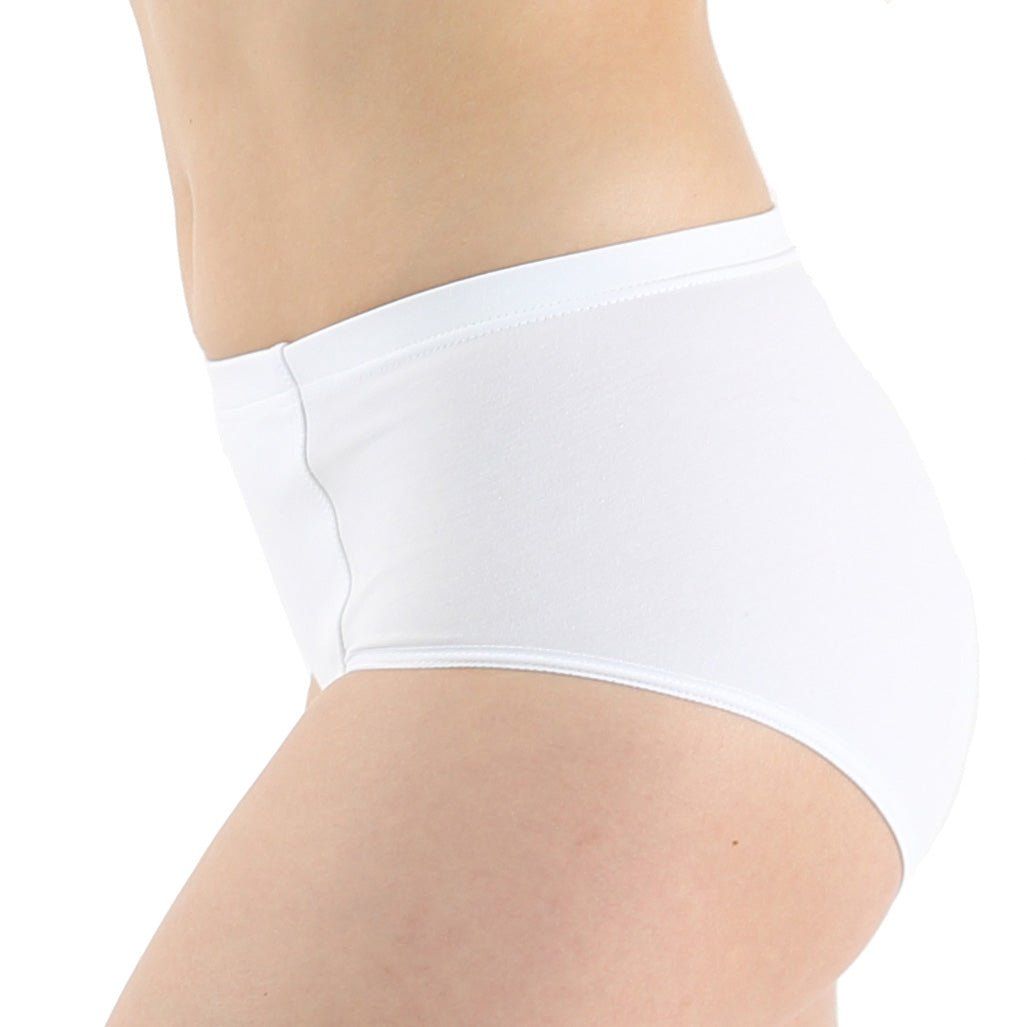 Culotte gainante blanche, vue de côté. Taille haute, surface lisse. Couture discrète.