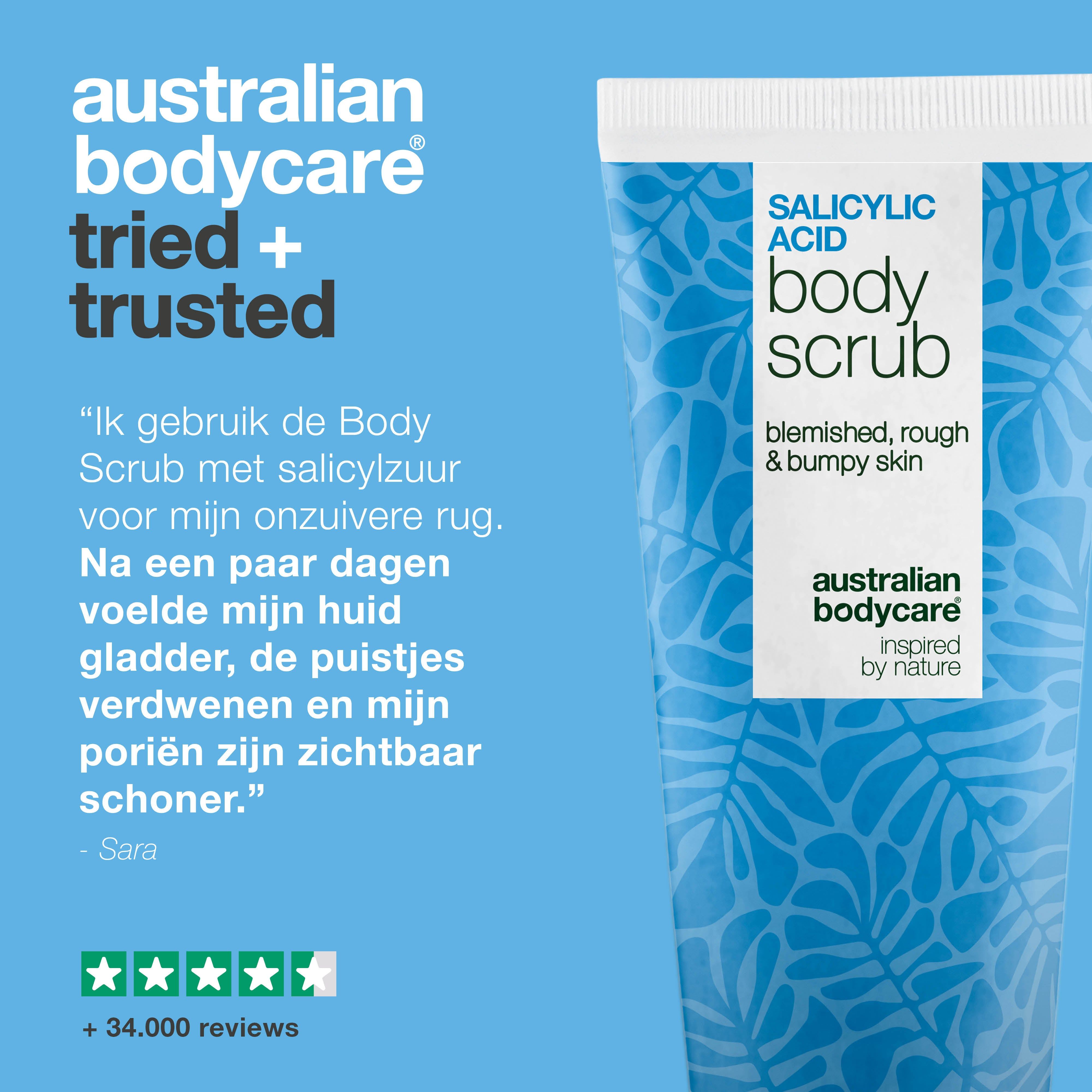 Tube Body Scrub. Tekst: Australian Bodycare, beproefd en vertrouwd. Citaat. 5 sterren beoordeling. +34.000 beoordelingen.