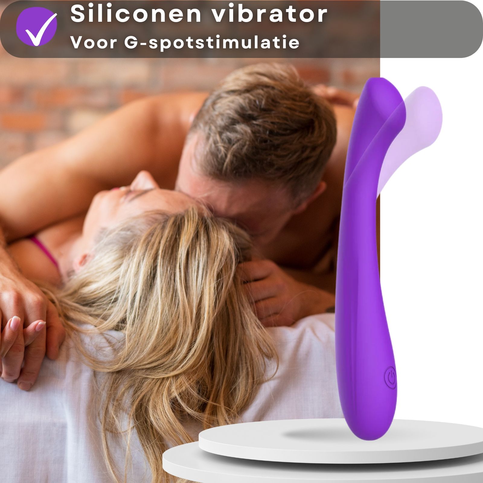 Paarse vibrator. Tekst: Siliconen vibrator, voor G-spot stimulatie. Koppel op de achtergrond.
