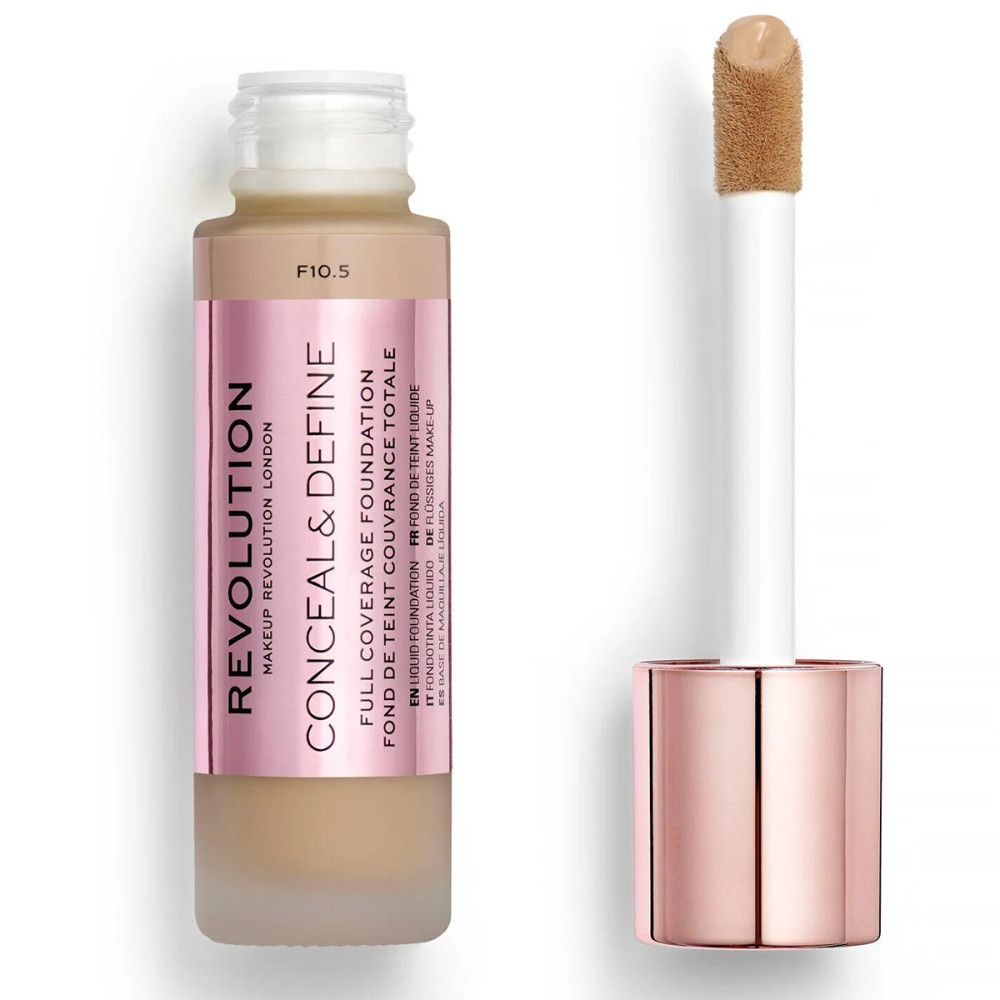 Vloeibare foundation in glazen fles met applicator. Roze etiket met productnaam en merk. Tint F10.5. Volledige dekking.