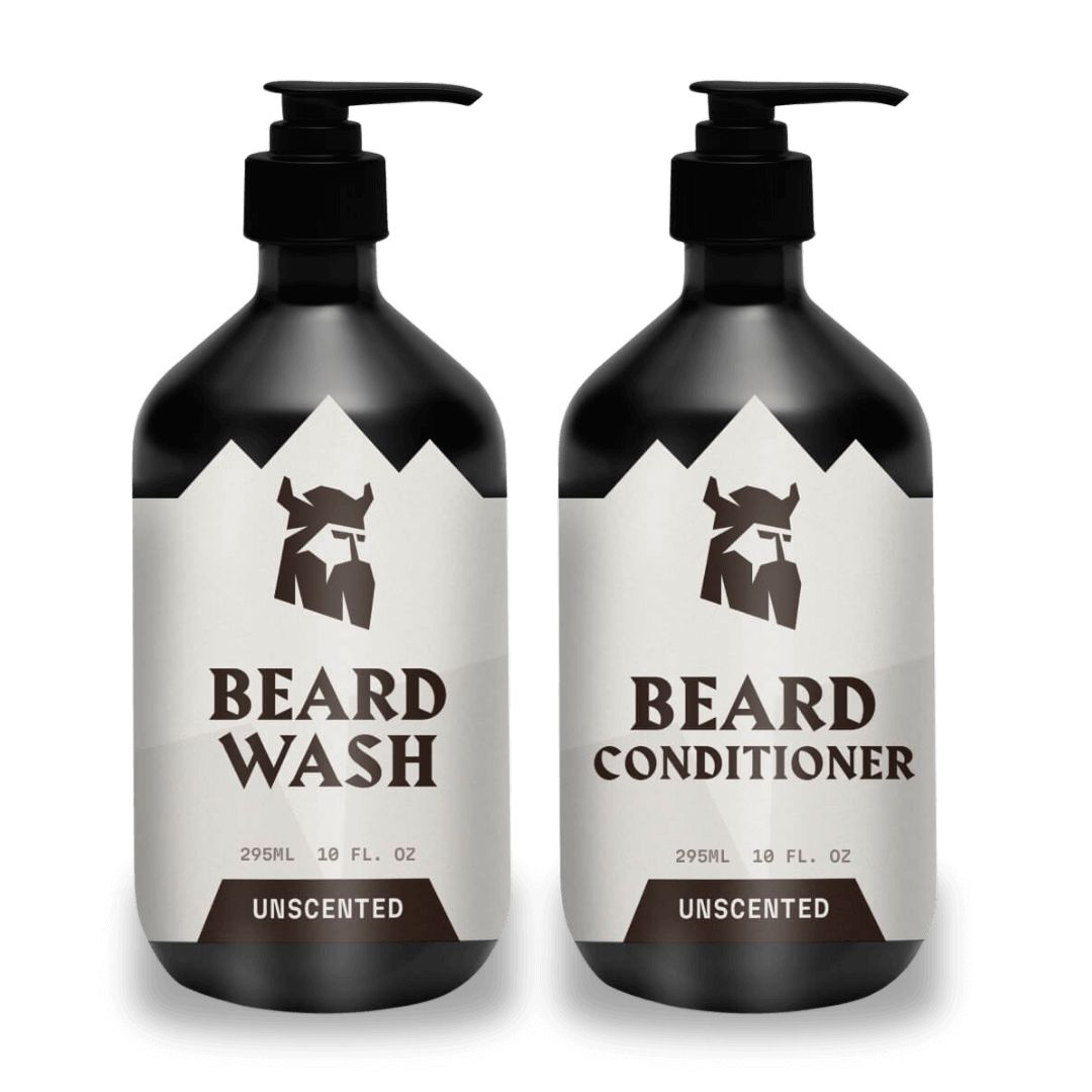 Deux flacons noirs avec pompe. Inscriptions : Beard Wash et Beard Conditioner. Sans parfum.