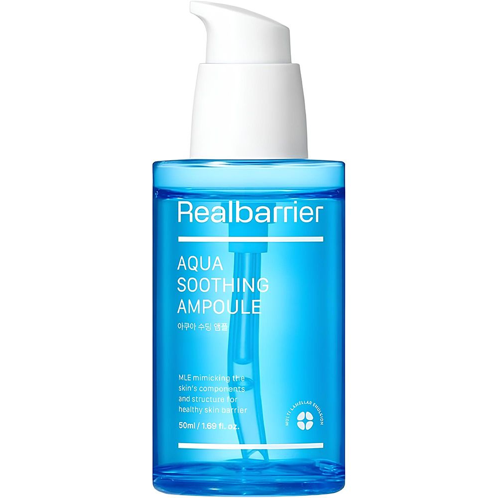 Blauw serum met witte pomp. Opschrift: Realbarrier Aqua Soothing Ampoule. 50ml.