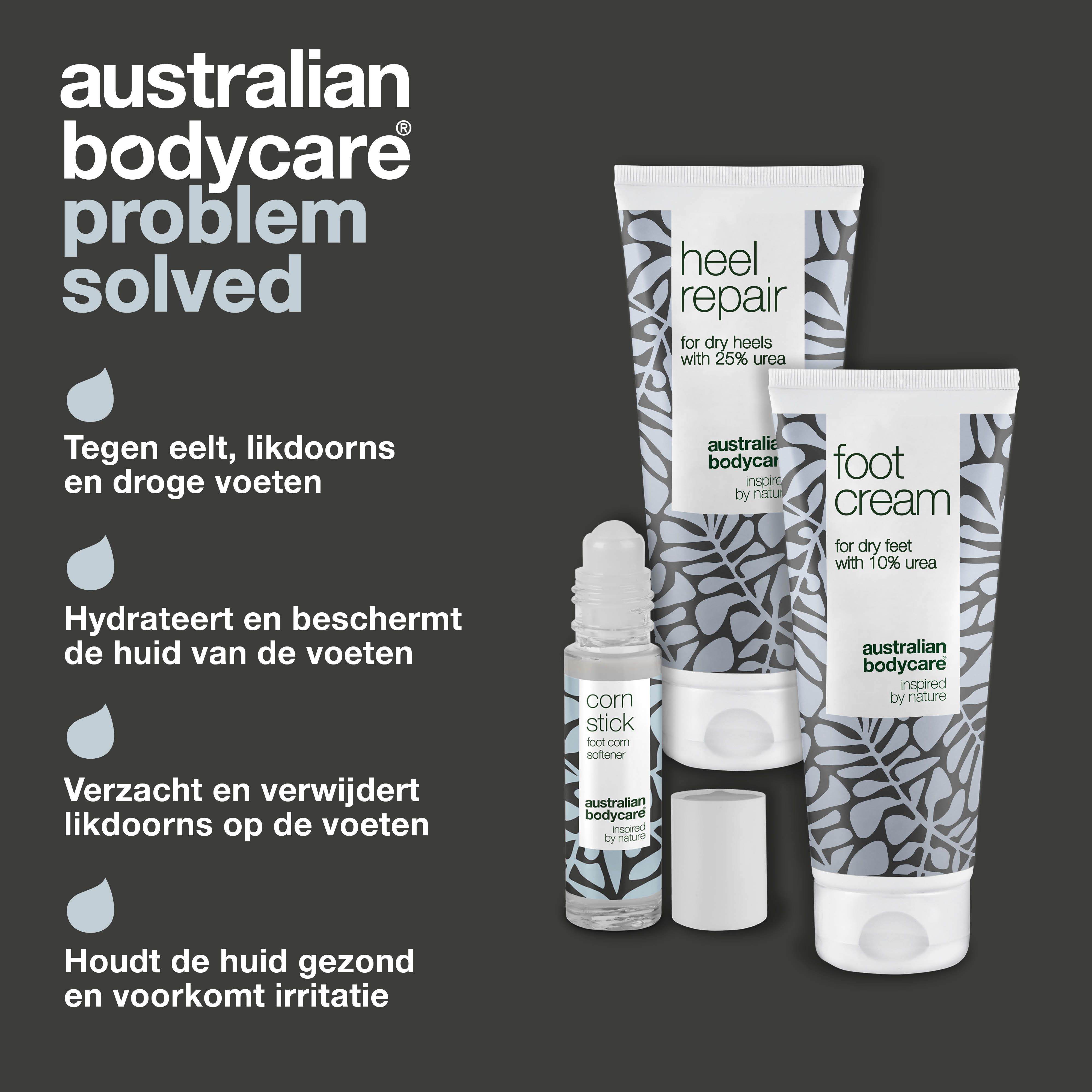 Productset: Voetcrème, Heel Repair, Corn Stick. Tekst: Australian Bodycare. Zwarte achtergrond.