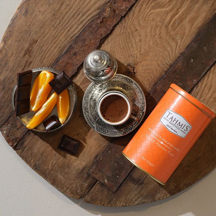 Tahmis Kahvesi Café turc au chocolat à l'orange