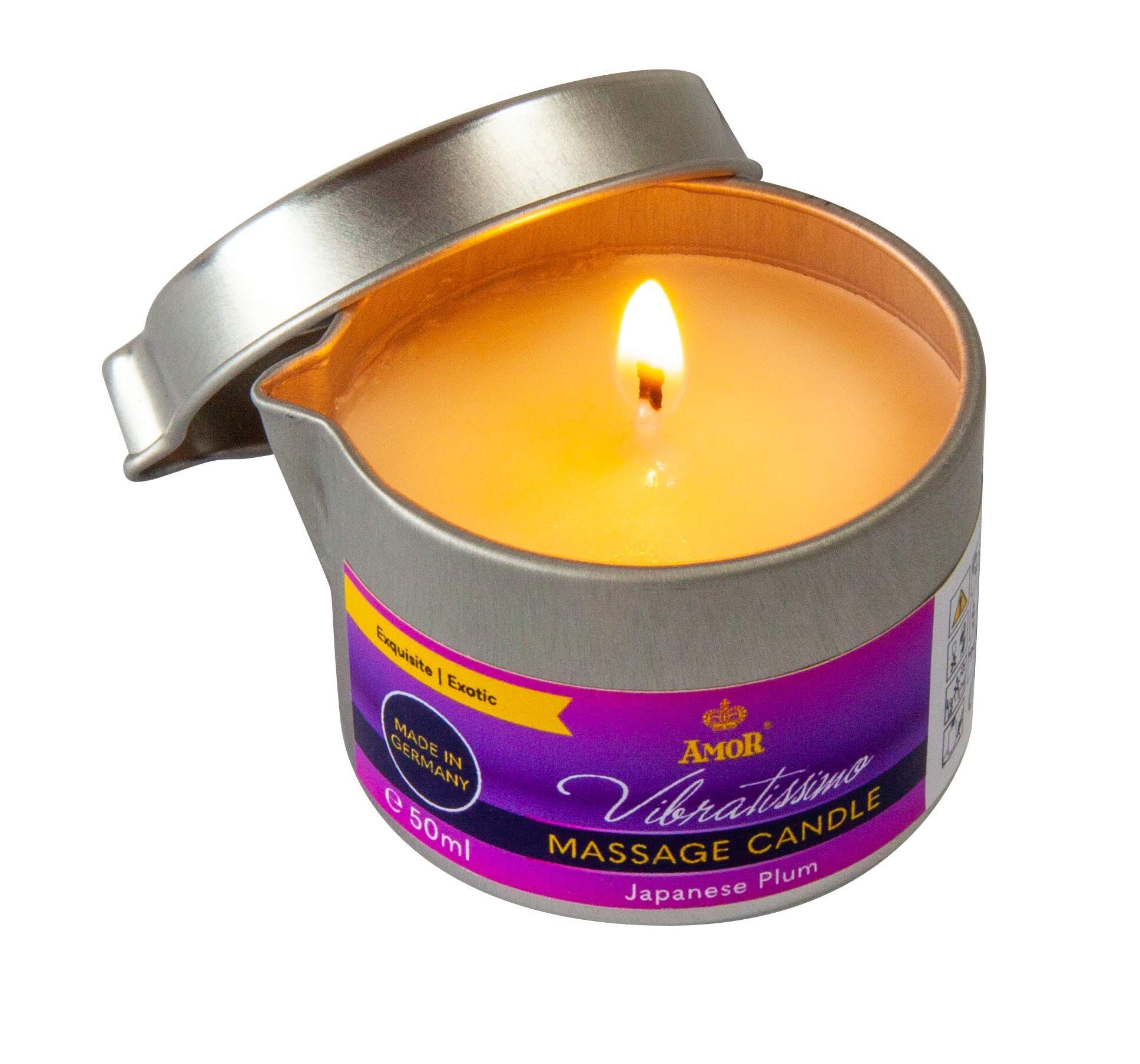Brandende massagekaars in metalen blik, geur Japanese Plum.
